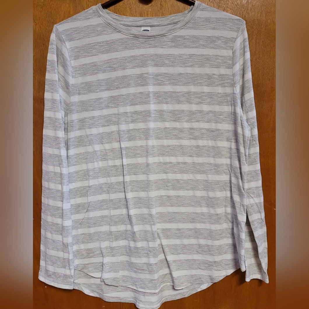 Old Navy Top.